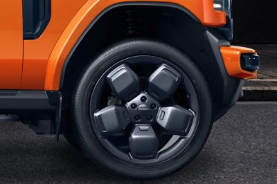 Chery iCar V23 Özellikleri: Menzil, Güç ve AWD - fotoğraf 9