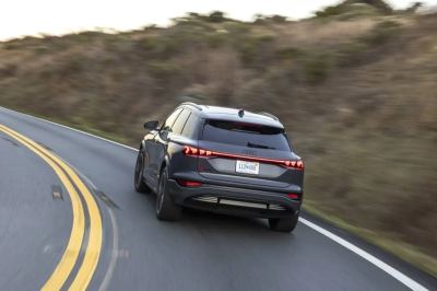 Audi Q6 e-tron Elektrikli SUV: Rakipleri Karşısında Nasıl? - fotoğraf 24