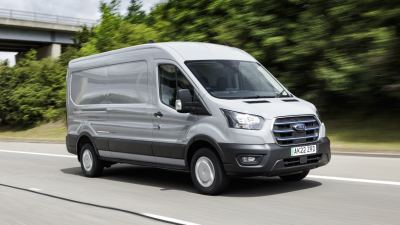 Ford E-Transit Cargo Van Elektrikli mi? - fotoğraf 1