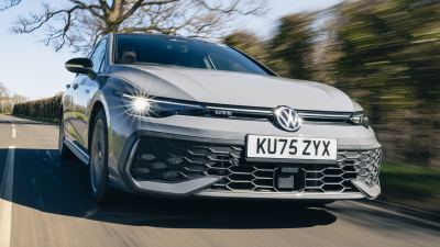 2027 Volkswagen Golf GTE Hibrit Kimler İçin Uygun? - fotoğraf 1