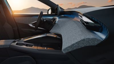 2027 Peugeot E-3008 Elektrikli SUV Menzili Nasıl? - fotoğraf 9