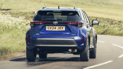 2026 Toyota Yaris Cross Hybrid Günlük Kullanımda Nasıl Bir Hibrit? - fotoğraf 16