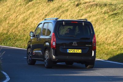 2026 Citroen Berlingo Dizel: Günlük Kullanımında Neler Sunuyor? - fotoğraf 5