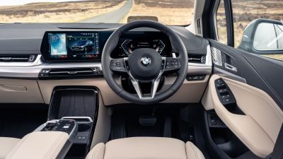 2026 BMW 2 Serisi Active Tourer Benzinli: Mantıklı mı? - fotoğraf 17