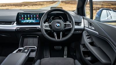 2026 BMW 2 Serisi Active Tourer Benzinli: Mantıklı mı? - fotoğraf 10