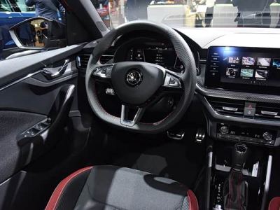 Skoda Kamiq fotoğraf 9