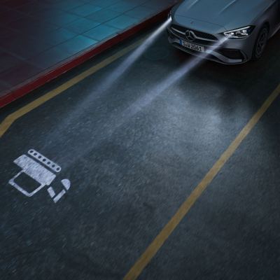 Mercedes-Benz C Serisi fotoğraf 4