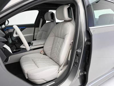 BMW 7 Serisi fotoğraf 7