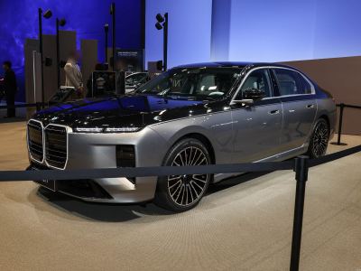 BMW 7 Serisi fotoğraf 8