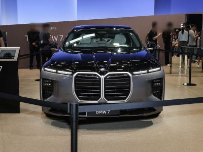 BMW 7 Serisi fotoğraf 9