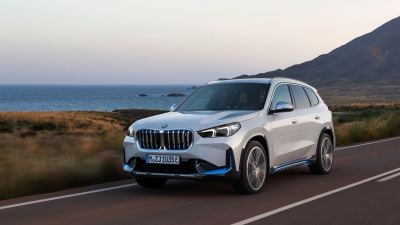 BMW iX1 fotoğraf 4