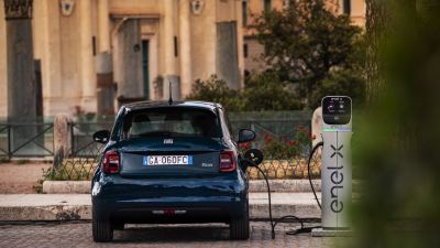 Fiat 500e fotoğraf 4