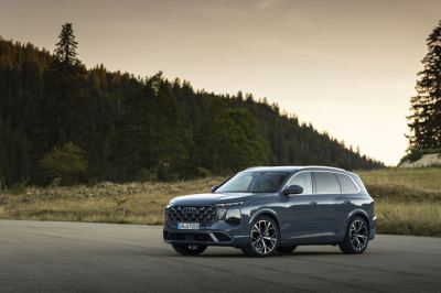 Audi Q7 fotoğraf 9