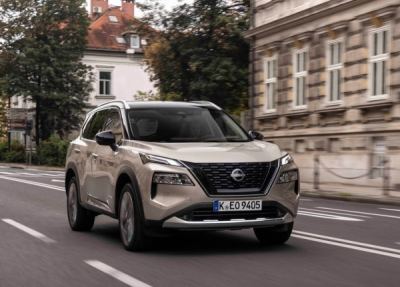 Nissan X-Trail fotoğraf 8