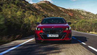 BMW i5 fotoğraf 9