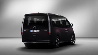 Hyundai Staria fotoğraf 3