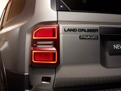 Toyota Land Cruiser Prado fotoğraf 3
