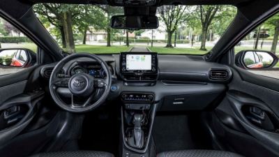 Toyota Yaris Cross fotoğraf 6
