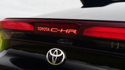 Toyota C-HR fotoğraf 8