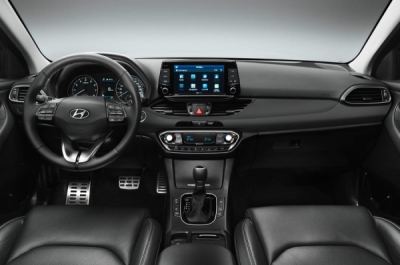Hyundai i30 fotoğraf 6