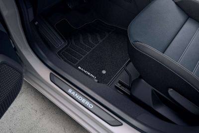 Dacia Sandero fotoğraf 9