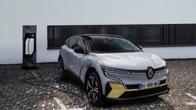 Renault Megane E-Tech fotoğraf 8