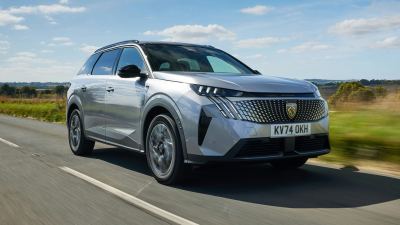 Peugeot 5008 fotoğraf 8