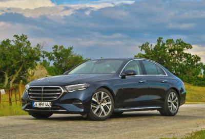 Mercedes-Benz E Serisi fotoğraf 12