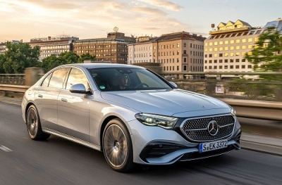Mercedes-Benz E Serisi fotoğraf 13