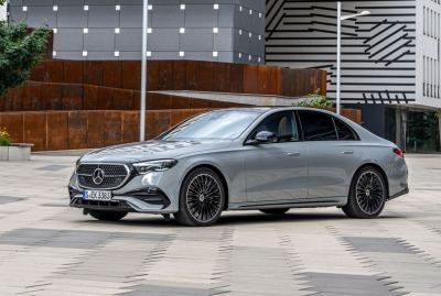 Mercedes-Benz E Serisi fotoğraf 14