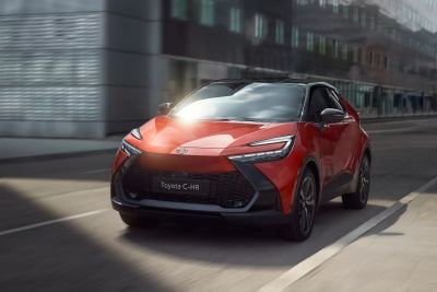 Toyota C-HR fotoğraf 10