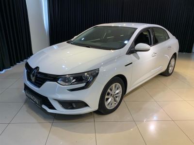 Renault Megane Sedan fotoğraf 25