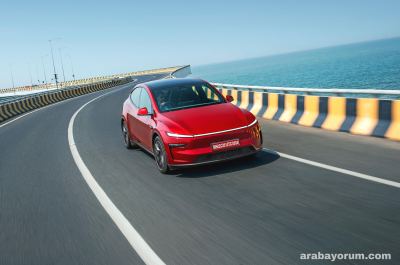 Tesla Model Y L: Uzatılmış Yeni Model Beklentileri Karşılıyor Mu?