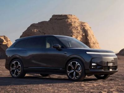 Xpeng G9L