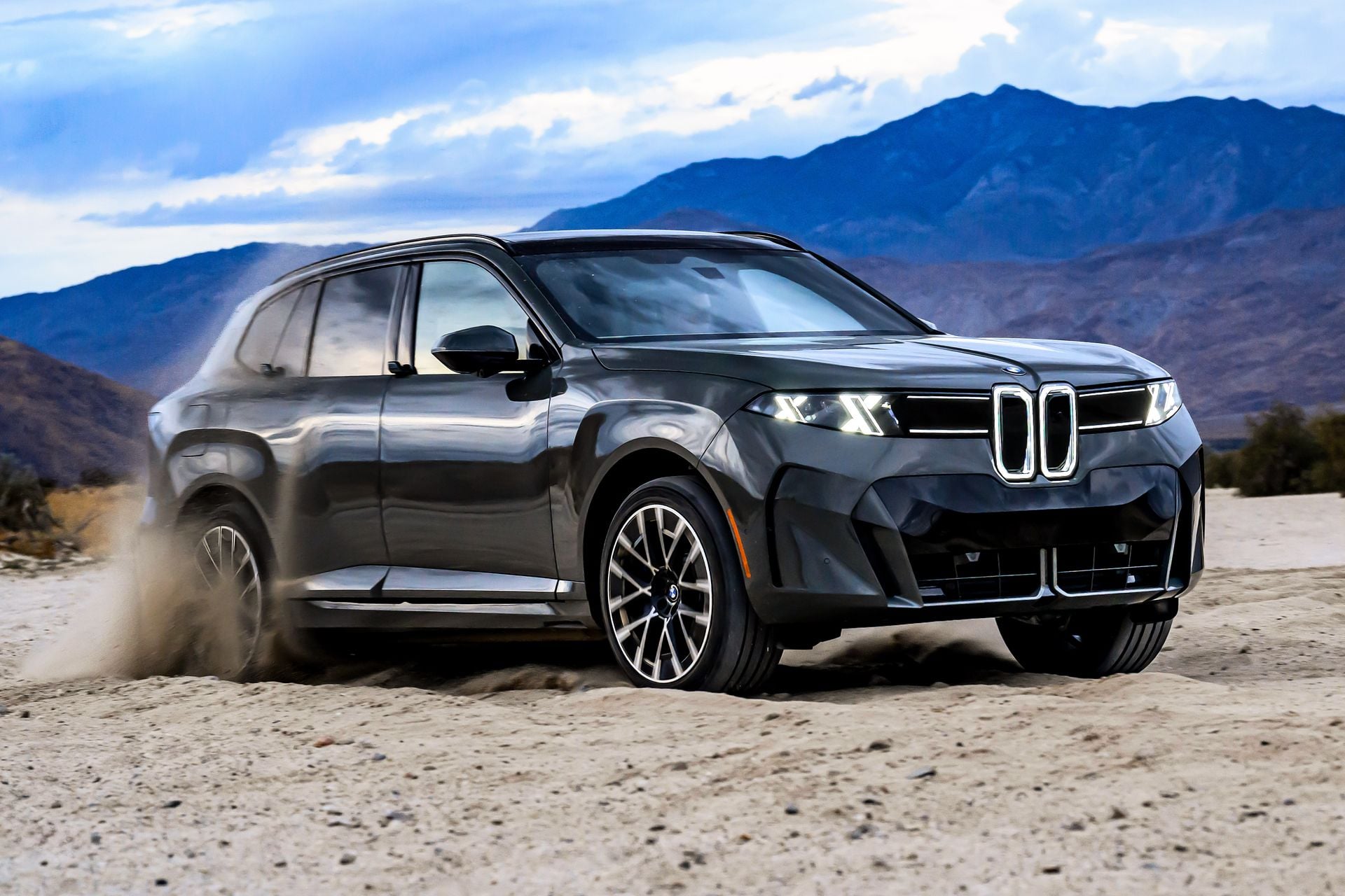 BMW iX5
