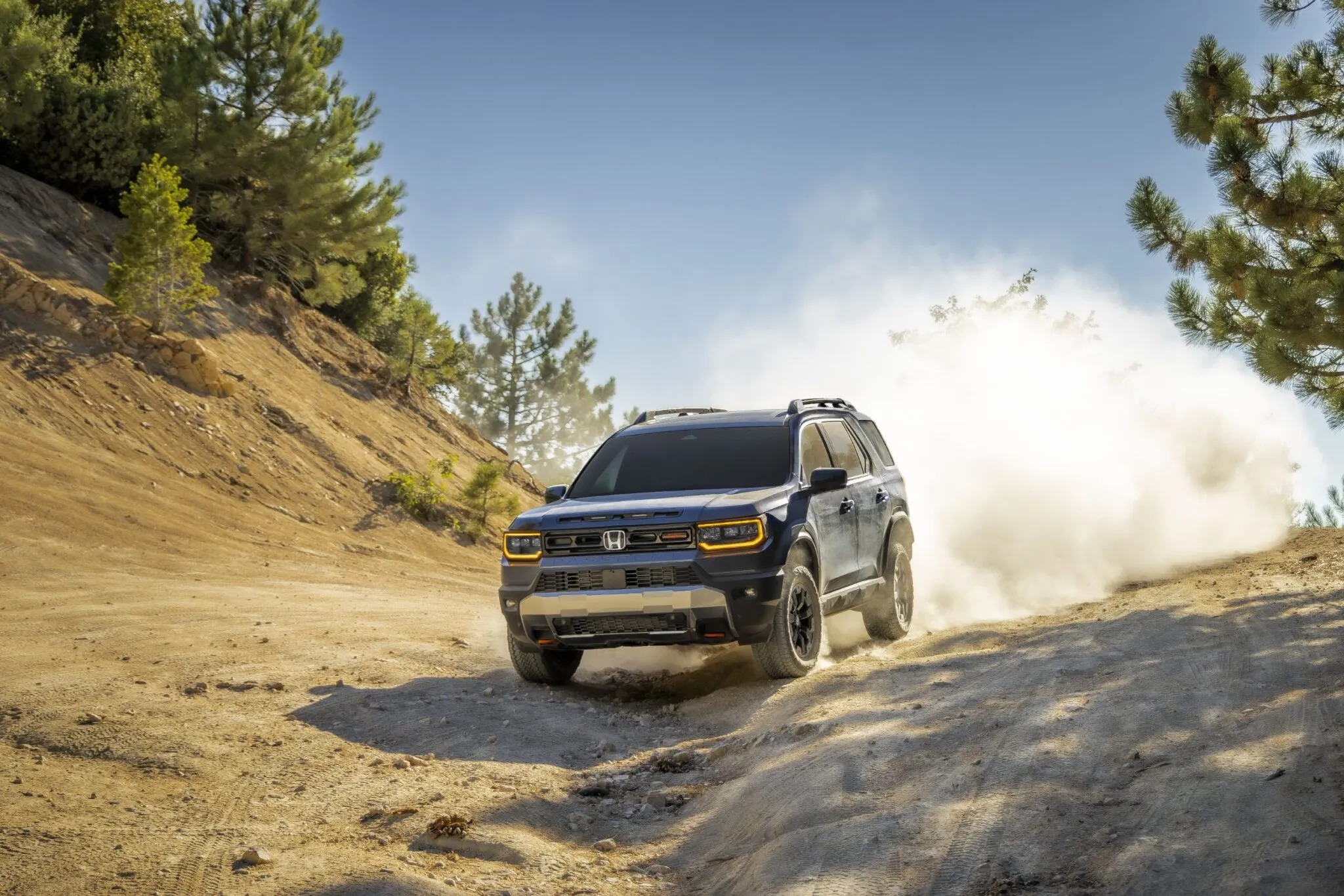 2027 Honda Passport TrailSport: Honda'nın En Yetenekli Arazi SUV'u Yollara Çıkıyor! - fotoğraf 1