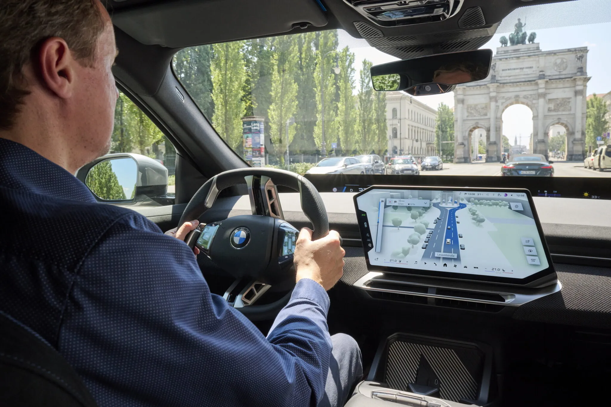 BMW'den Sürücü Destek Sistemlerine Yeni Boyut: Güven ve Şeffaflıkla Otonom Sürüşe Geçiş - fotoğraf 2