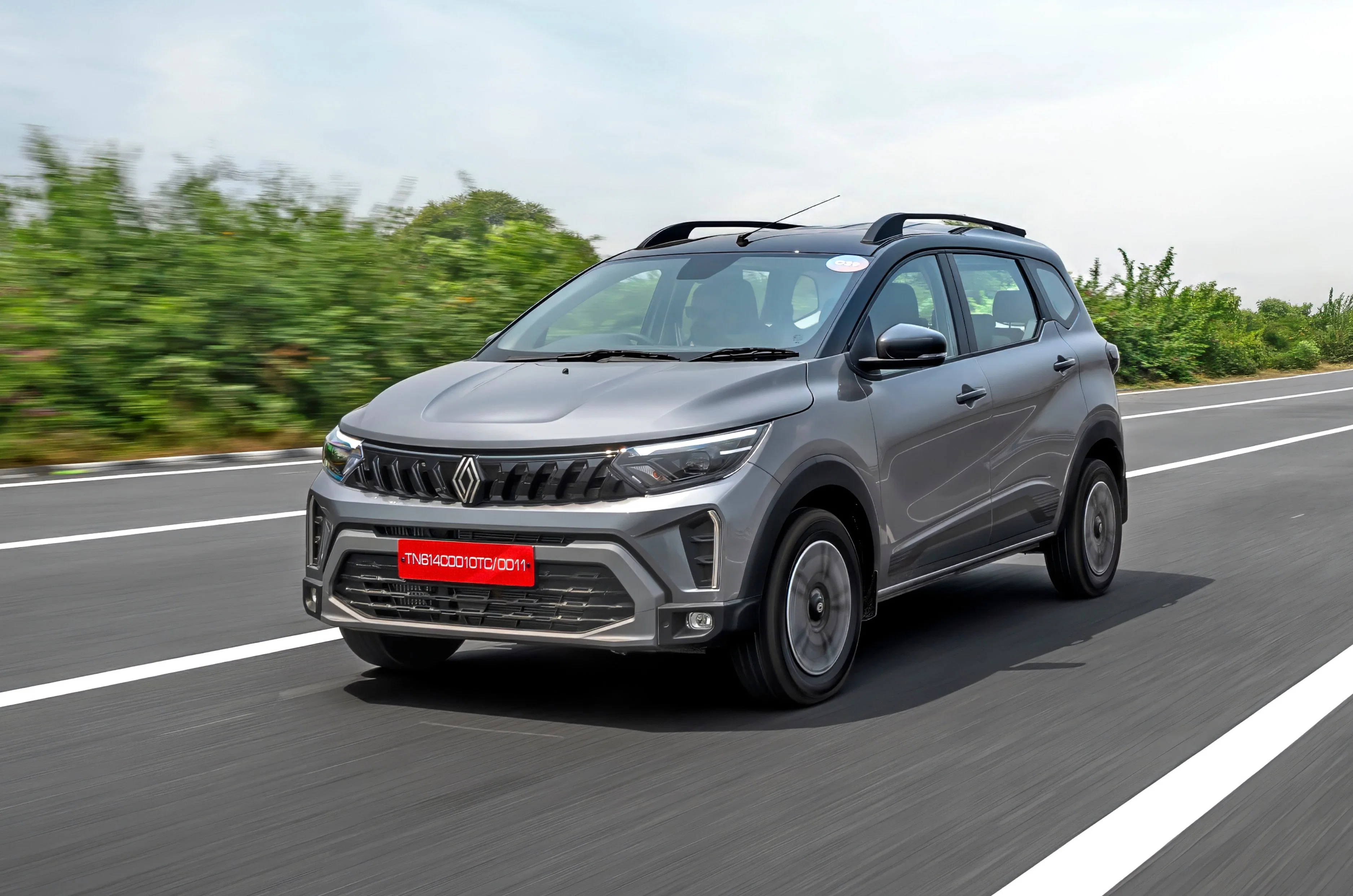 Renault Triber Turbo Türkiye'ye Gelecek mi? Motoru ve Özellikleri