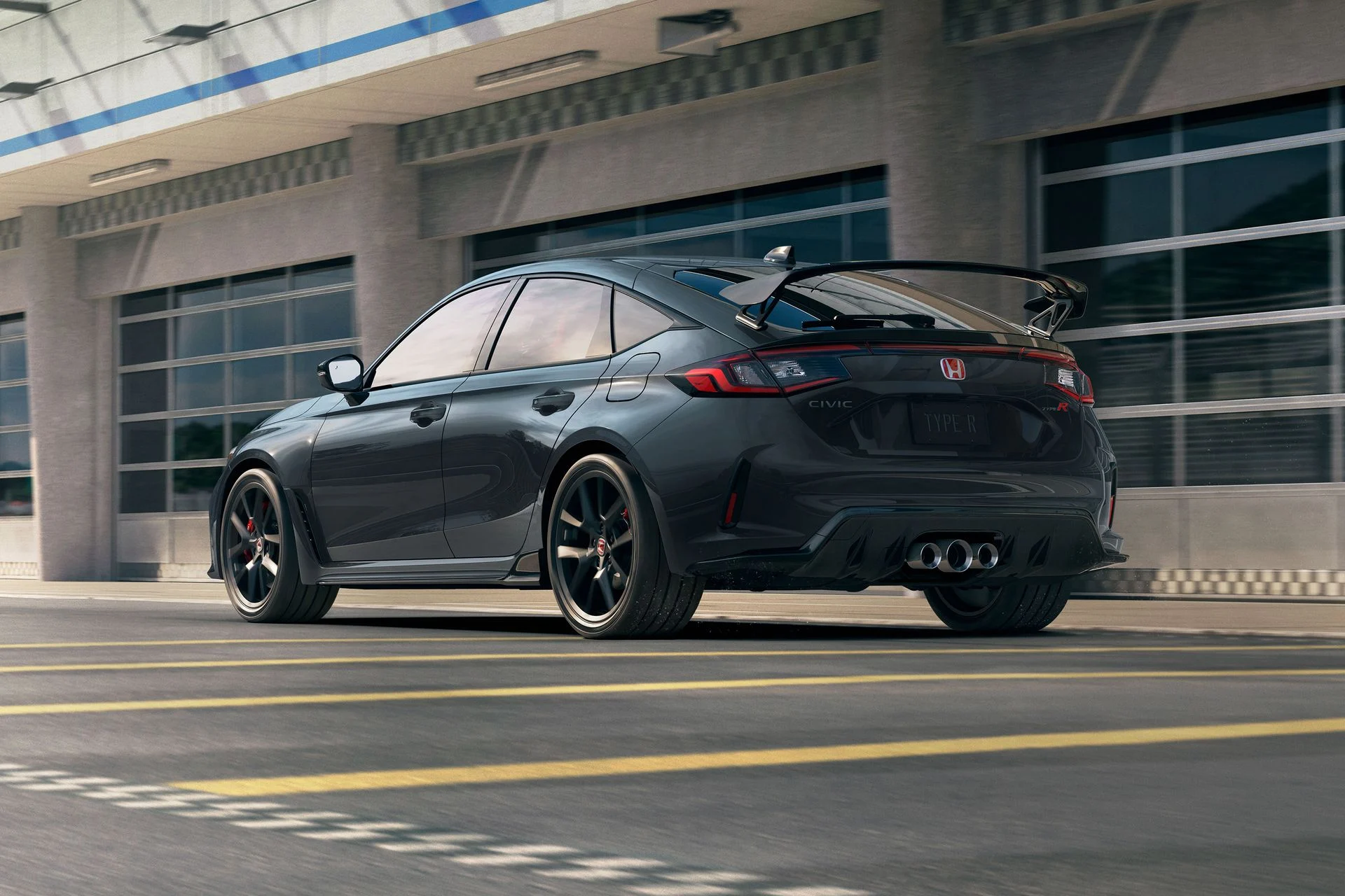2027 Honda Civic Type R Türkiye’ye Gelecek mi? Yenilenen Hot Hatch 2027 Honda Civic Type R arka üç çeyrek görünüm