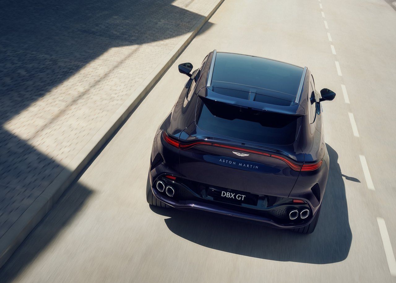2027 Aston Martin DBX GT: Lüks SUV’de Performans ve Konfor Dengesi