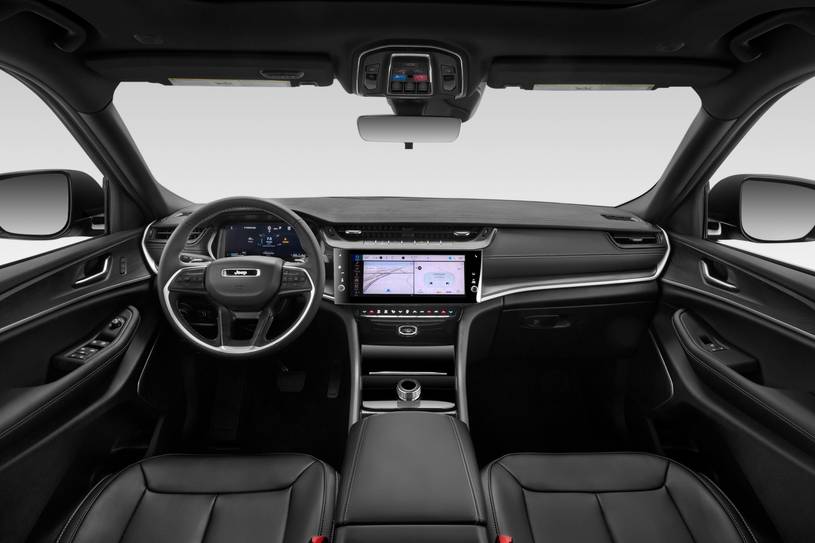 2027 Jeep Cherokee Trailhawk: Hibrit Kompakt SUV Araziye Hazır mı?