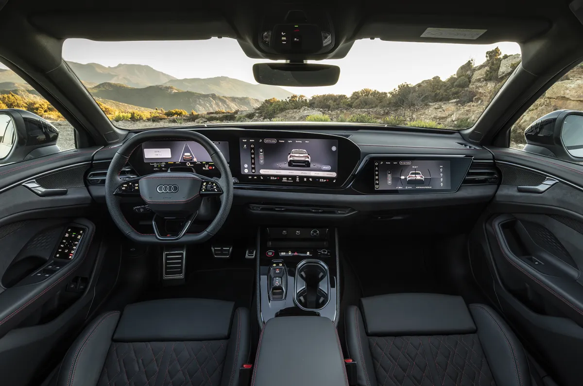 Audi A6 allroad dijital kokpit görünümü