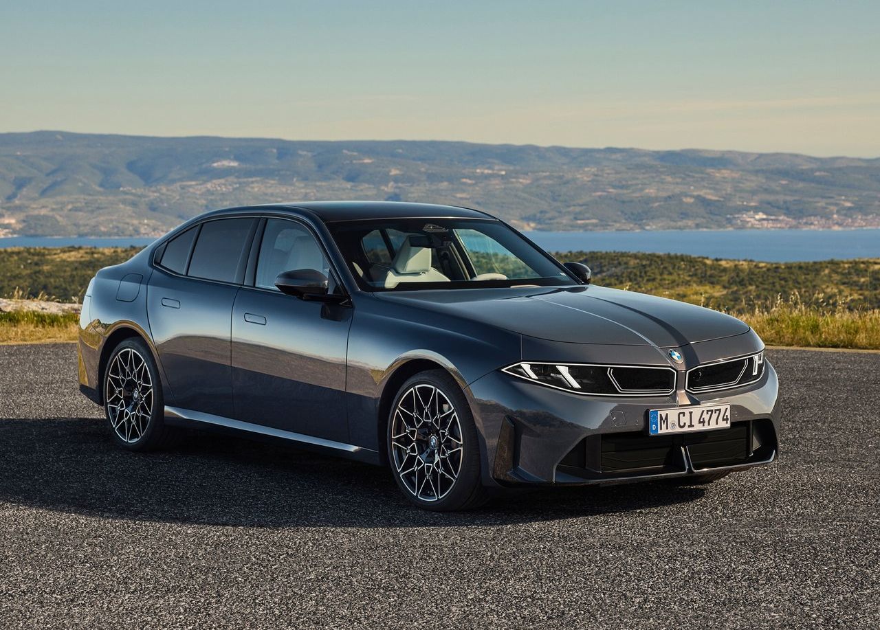 2027 BMW 3 Serisi Türkiye’ye Gelecek mi? Yeni Kasa ve Motorlar 2027 BMW 3 Serisi iç mekân ve detay görünümü 18