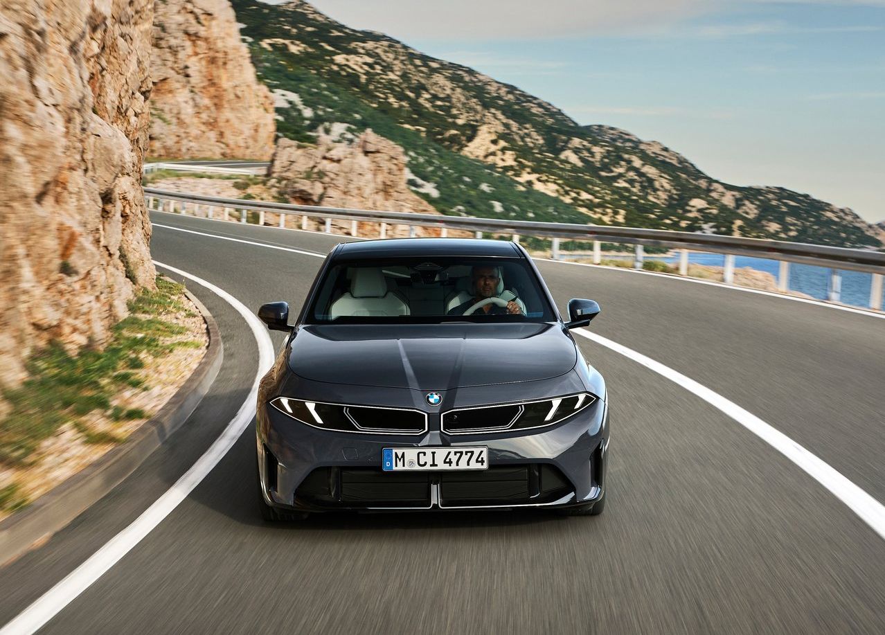 2027 BMW 3 Serisi Türkiye’ye Gelecek mi? Yeni Kasa ve Motorlar 2027 BMW 3 Serisi arka dış tasarım