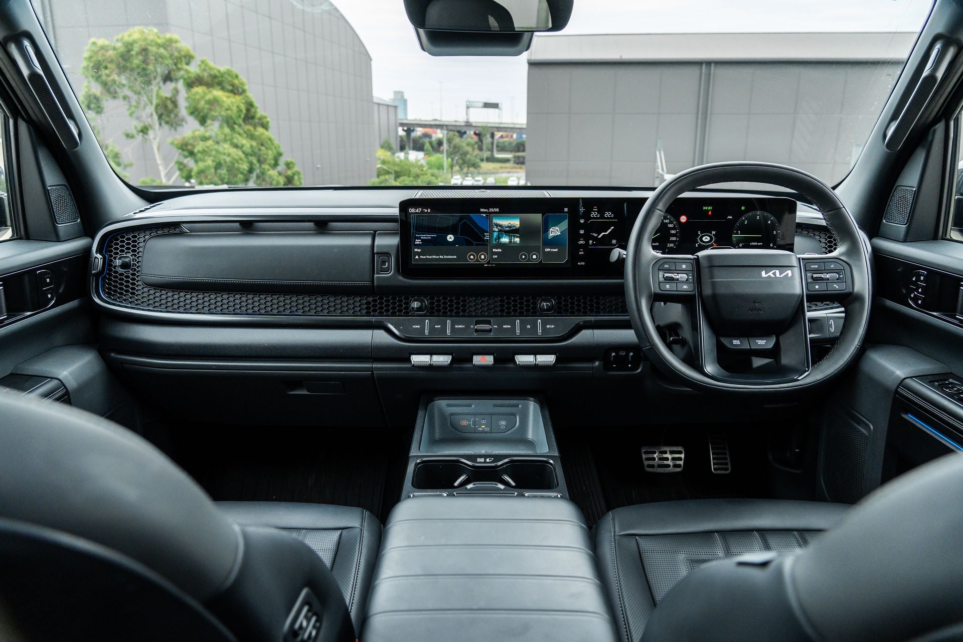 Kia Tasman X-Pro İncelemesi: İlk Kia Pick-up Türkiye’ye Gelecek mi? Kia Tasman X-Pro turbo dizel motor bölümü