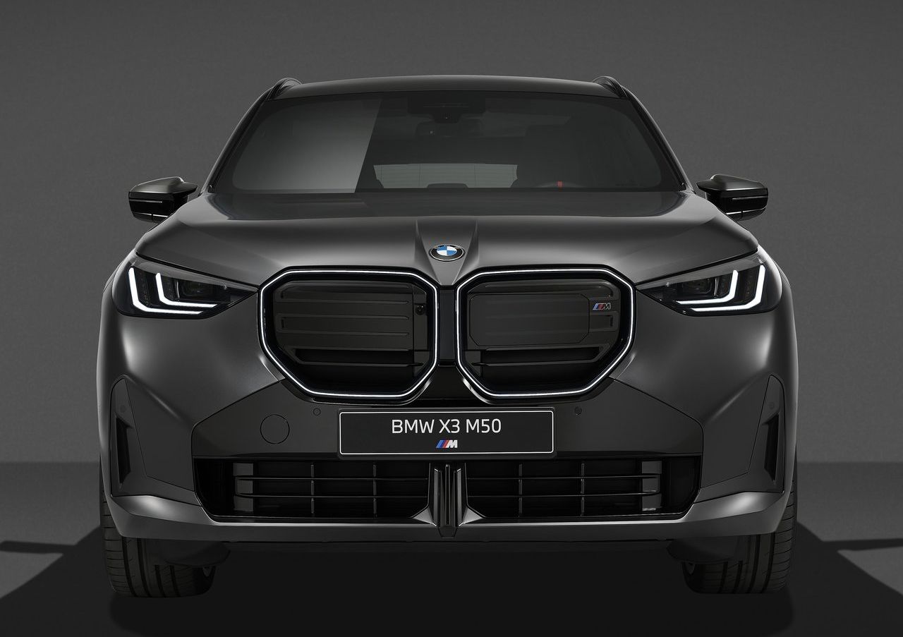 BMW X3 M50 xDrive ön cephe görünümü