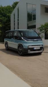 Kia PV5 Passenger Yorumları