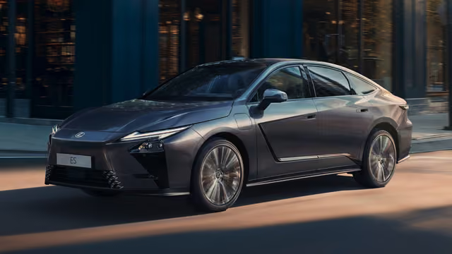 Lexus ES 500e
