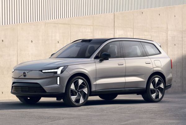 Volvo EX90