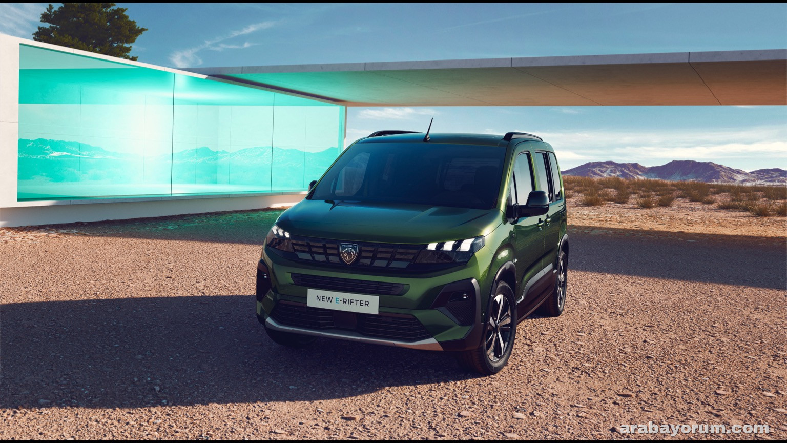 Peugeot Rifter Test: Hafif Ticari mi, Aile Aracı mı?